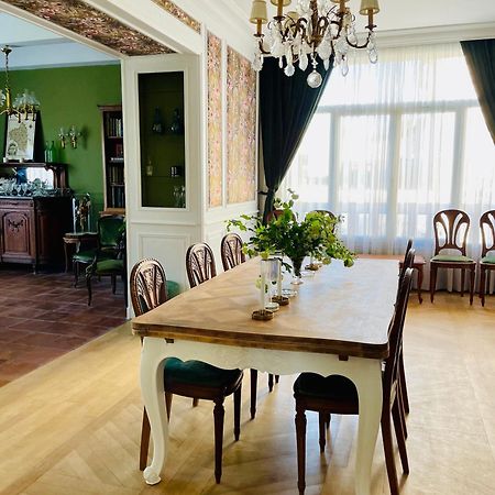 La Maison Au Toit Vert Espalion Bagian luar foto