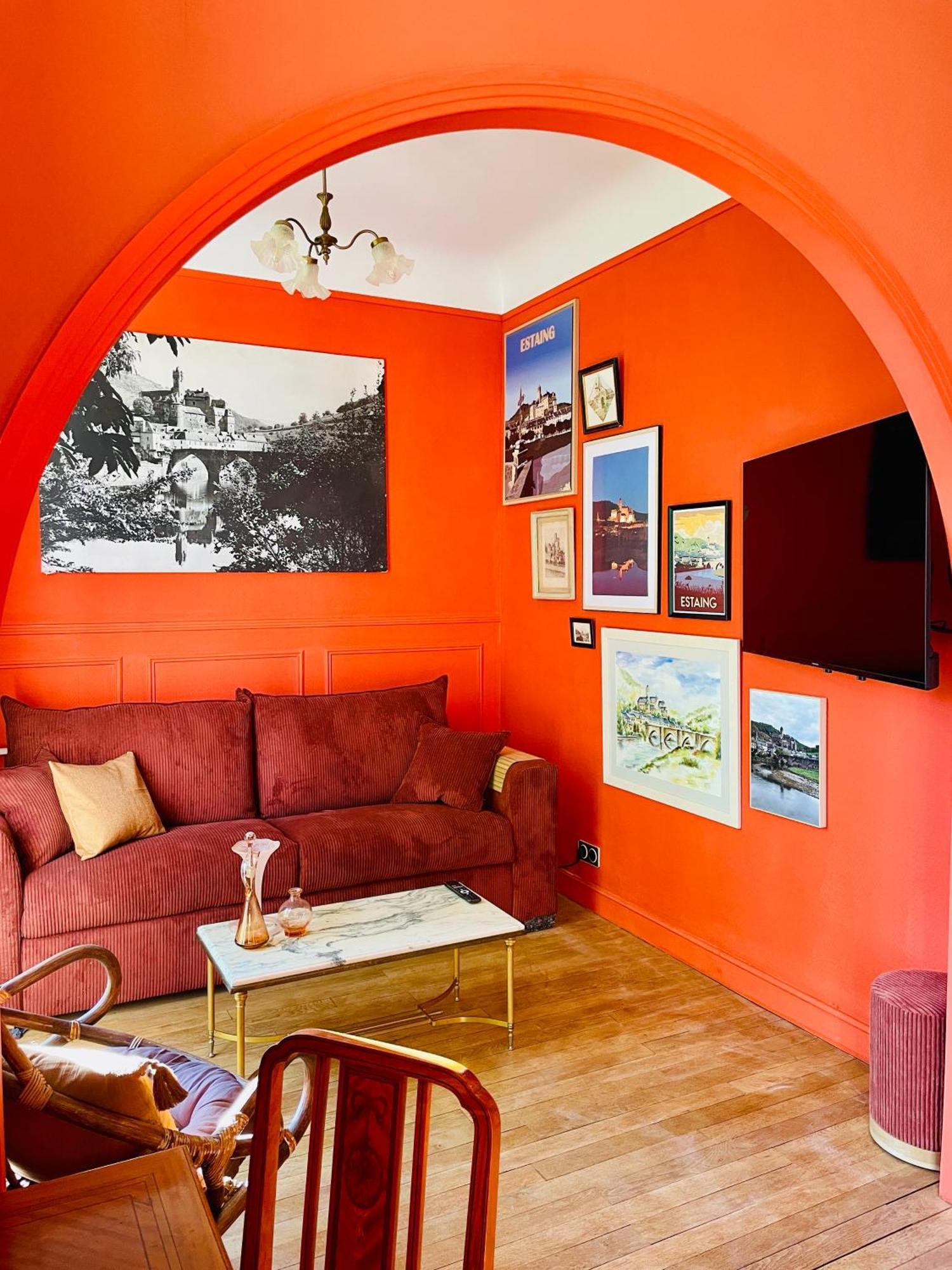 La Maison Au Toit Vert Espalion Bagian luar foto